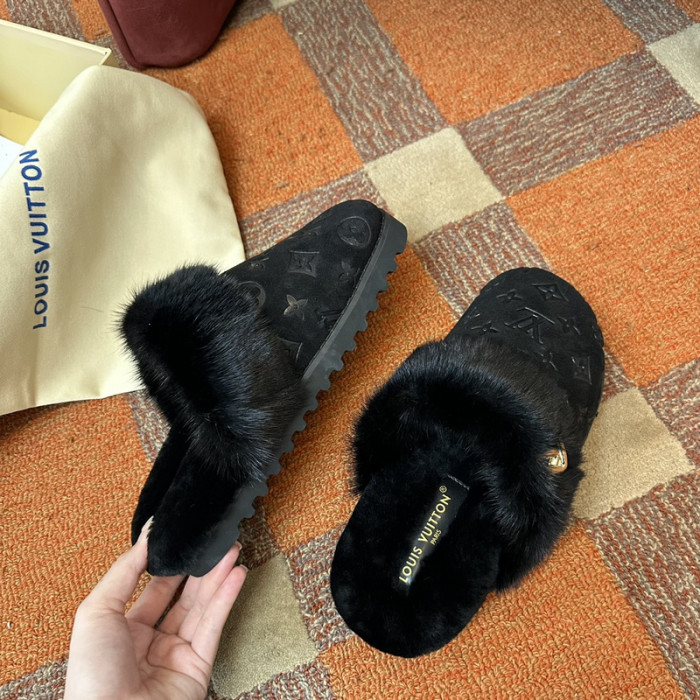 L&V sandal 48