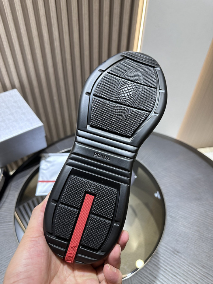 Prada 45