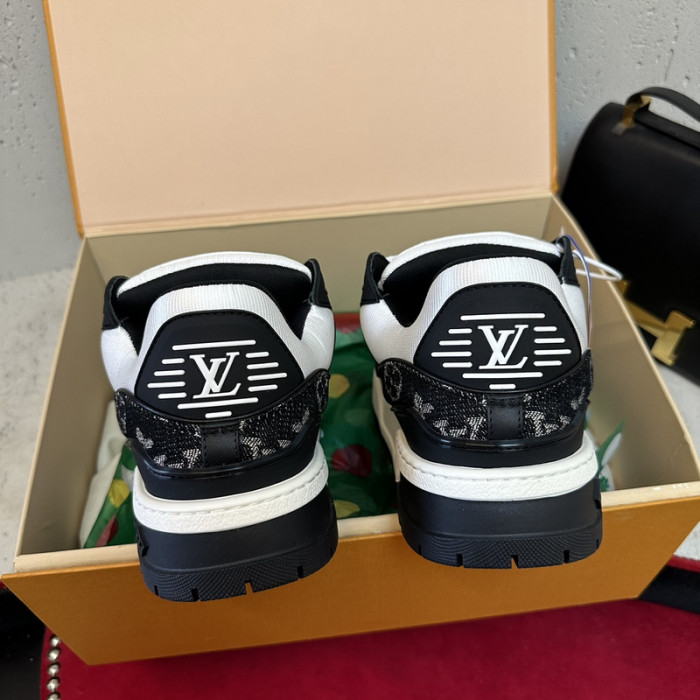 LV snekaers 193