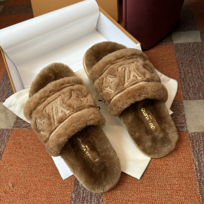 L&V sandal 42