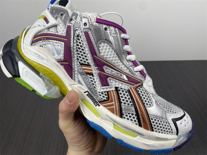 SNEAKER RUNNER 001