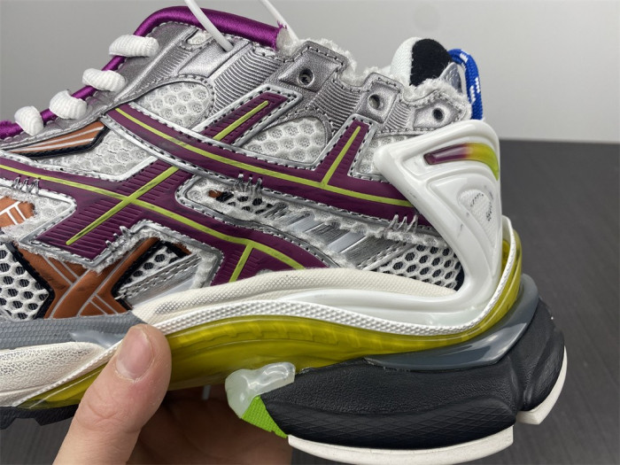 SNEAKER RUNNER 001