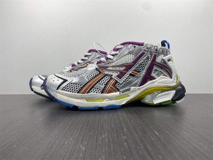 SNEAKER RUNNER 001