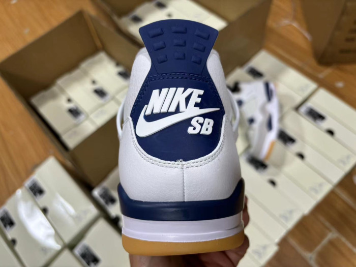 Jordan 4 Retro SB Navy-DR5415-100