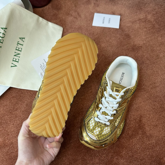BOTTEGA VENETA-23