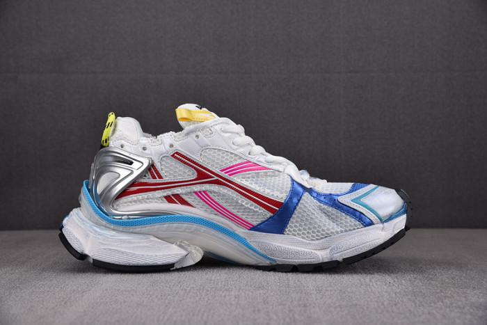 BALENCIAGA 31