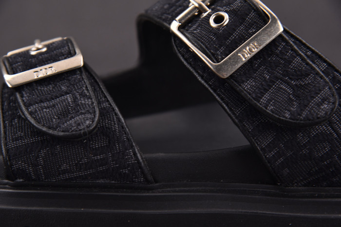 DIOR SANDAL 02
