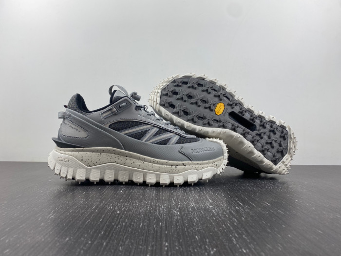 MONCLER SNEAKER 03