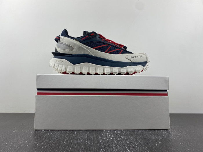 MONCLER SNEAKER 08