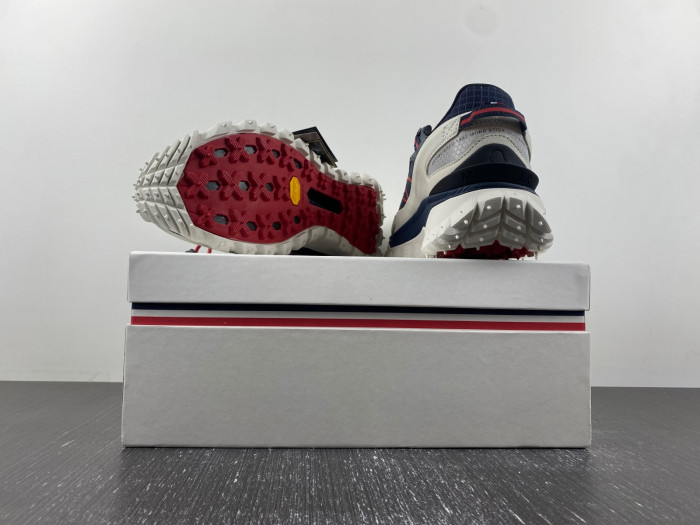 MONCLER SNEAKER 08