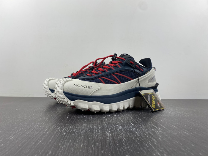 MONCLER SNEAKER 08