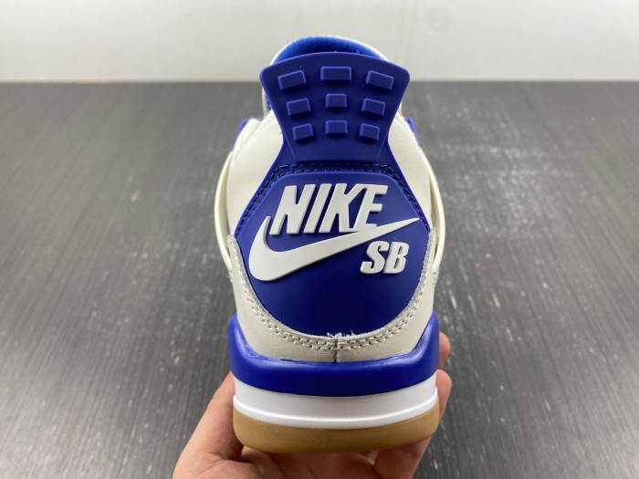nike sb x air jordan 4- dr5415-107