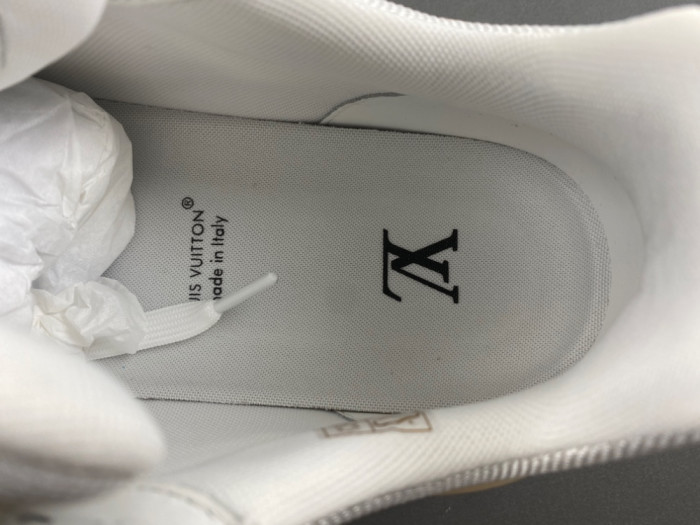 LV snekaers 206