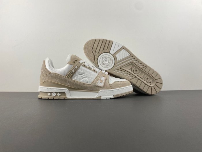 LV snekaers 206