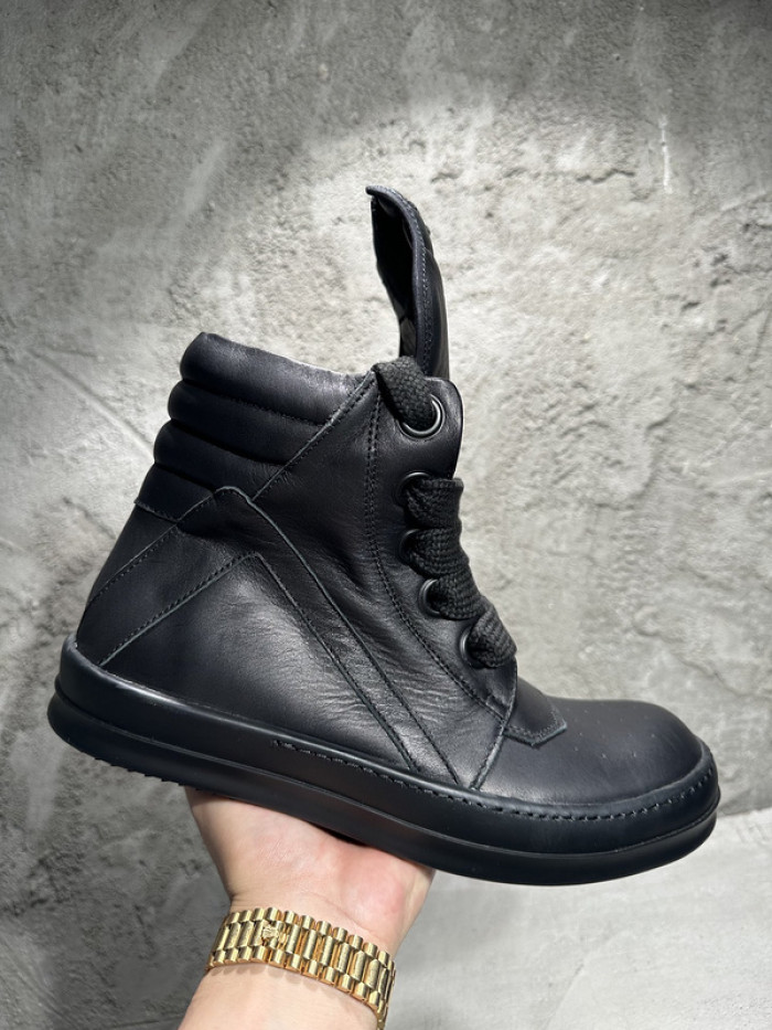 Rick Owen R000038