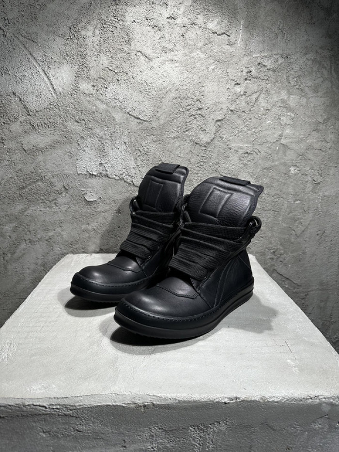 Rick Owen R000038