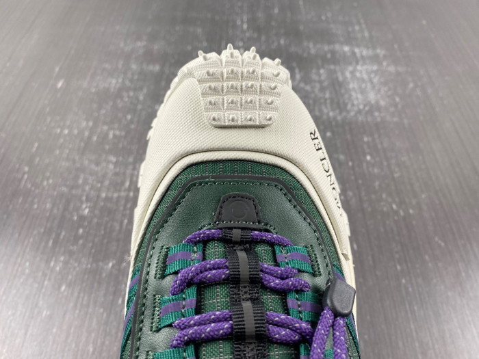 MONCLER SNEAKER 09