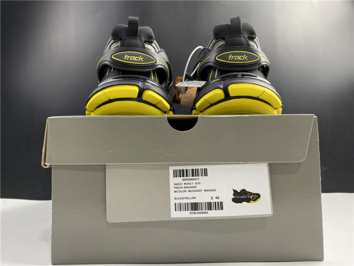 SNEAKER -20220610