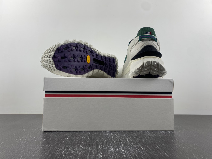 MONCLER SNEAKER 09