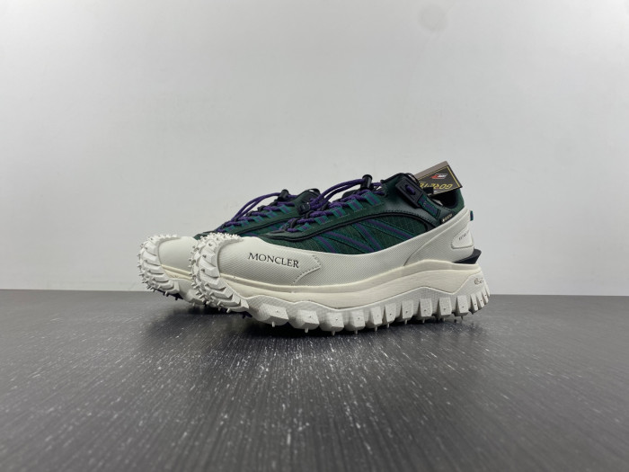 MONCLER SNEAKER 09
