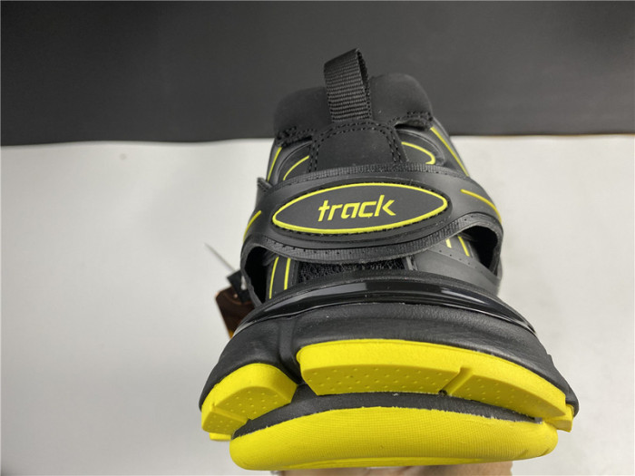 SNEAKER -20220610