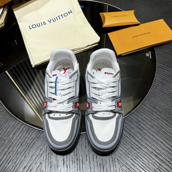 LV snekaers 172