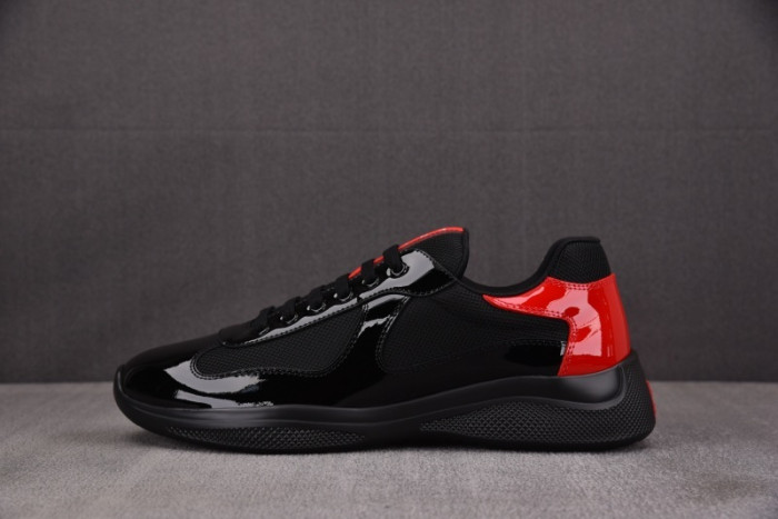 Prada 73