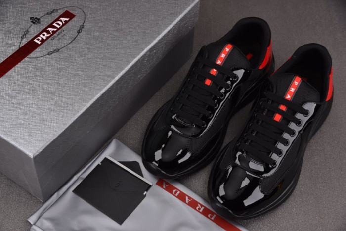 Prada 73