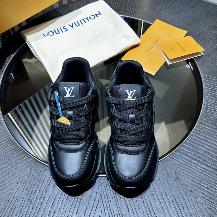 LV snekaers 163
