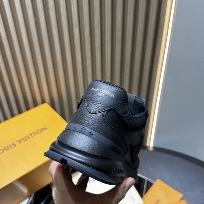 LV snekaers 163