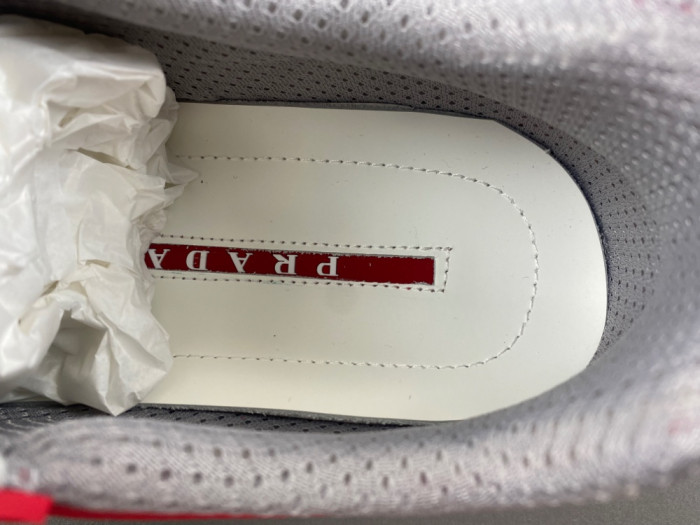 Prada 67