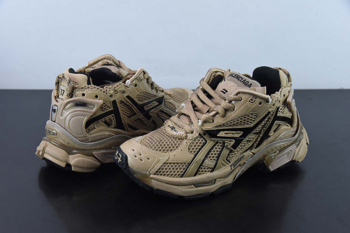 SNEAKER RUNNER 20