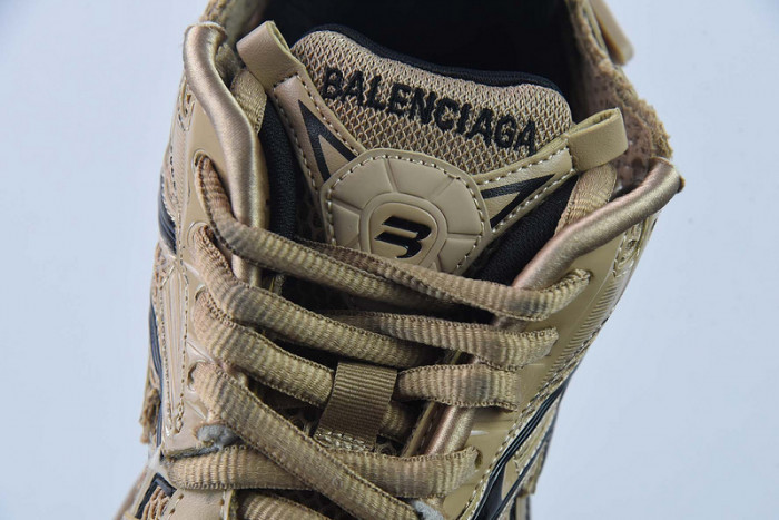 SNEAKER RUNNER 20