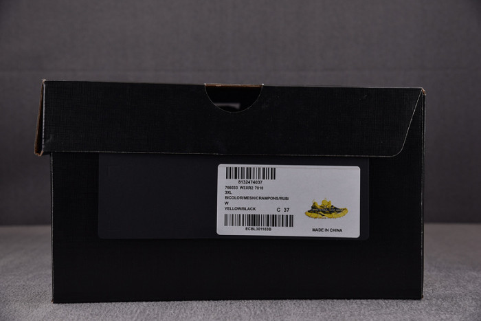 BALENCIAGA 01