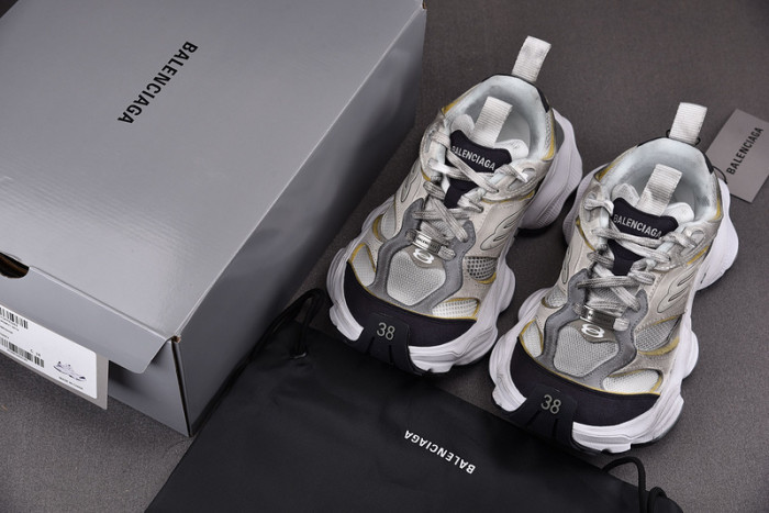 BALENCIAGA 11