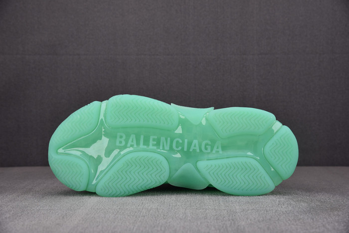 BALENCIAGA 16