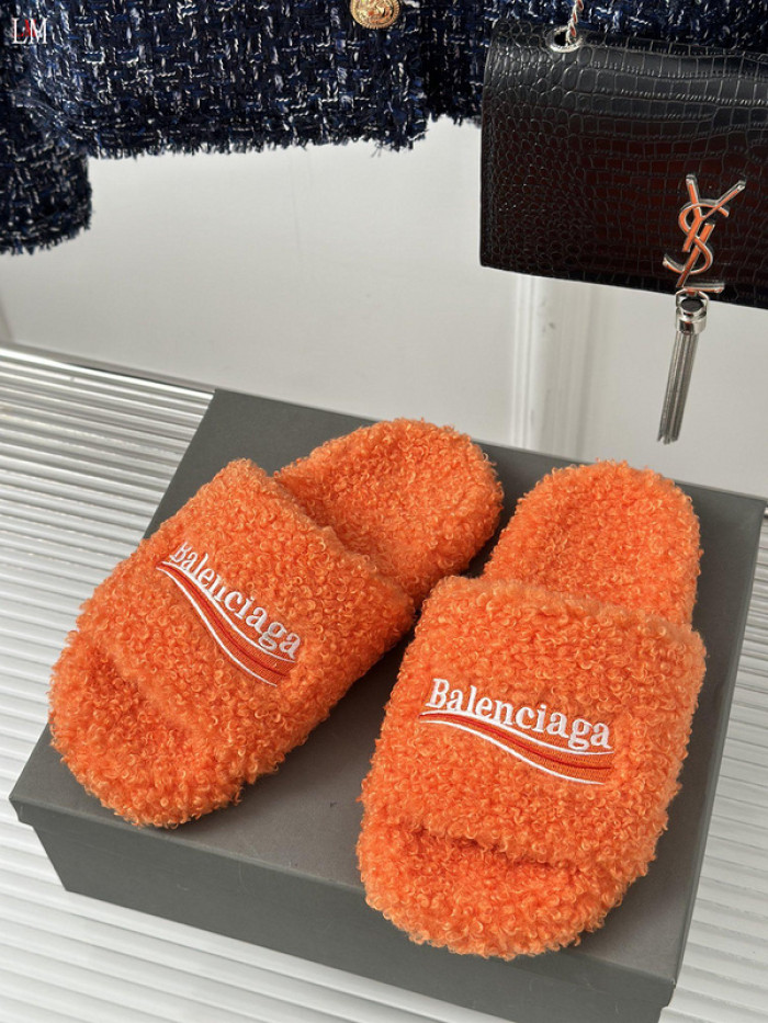 Balenciaga Sandal 18