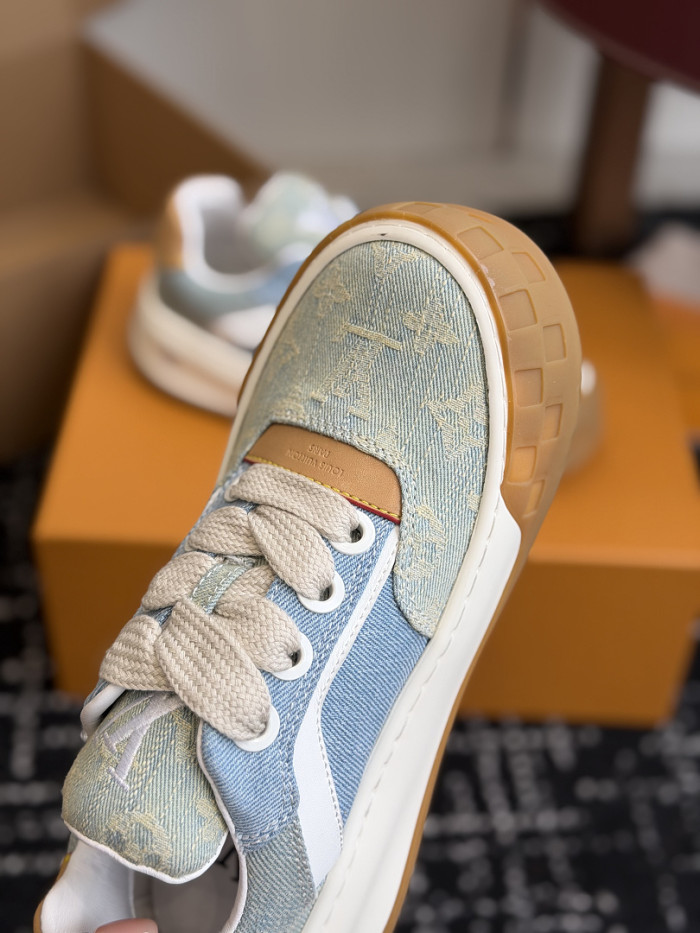 LV snekaers 298