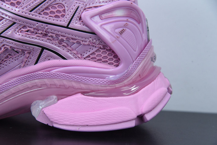 SNEAKER RUNNER 10