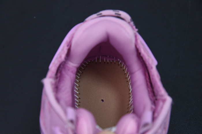 SNEAKER RUNNER 10