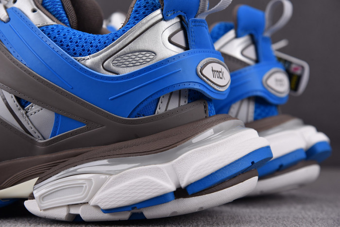 BALENCIAGA 33