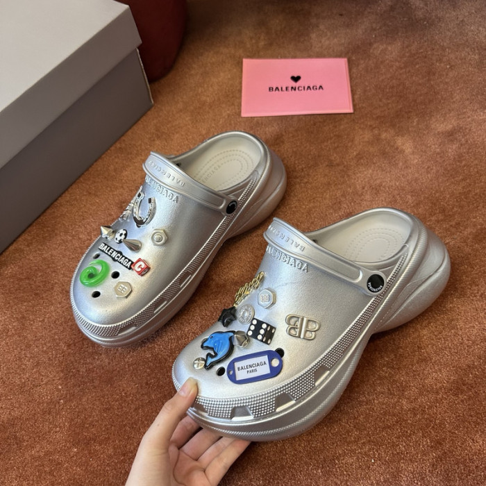Balenciaga Sandal 25