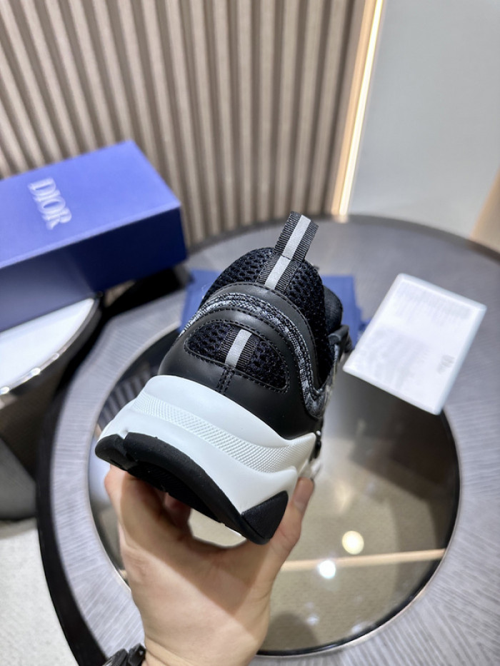 D*or sneakers t0000-039