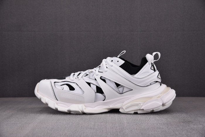 BALENCIAGA 13