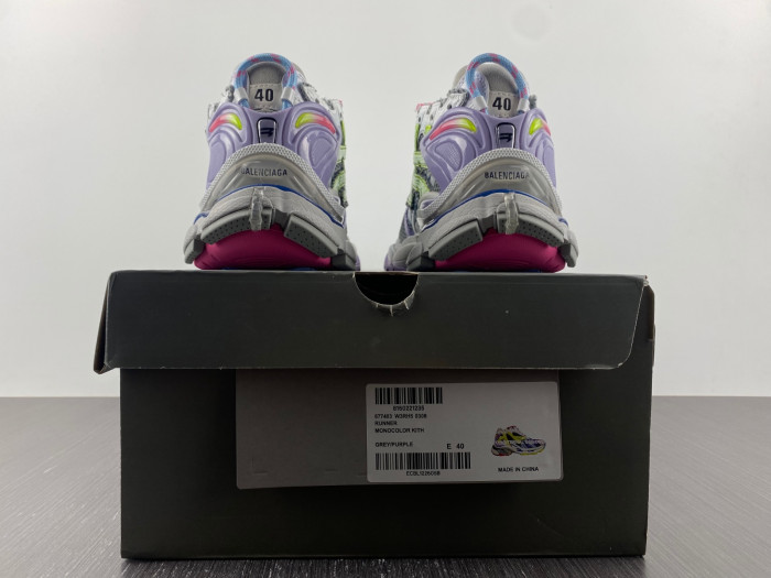 SNEAKER RUNNER 27