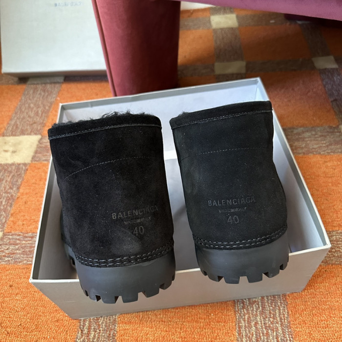 BALENCIAGA BOOT -11