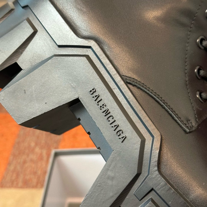 BALENCIAGA BOOT -29