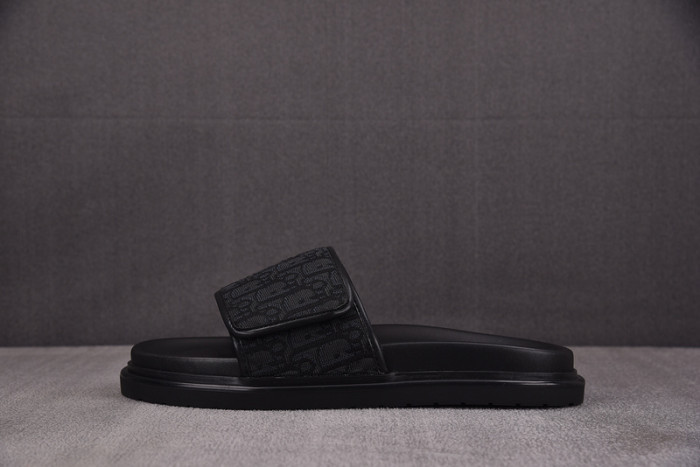 DIOR SANDAL 05