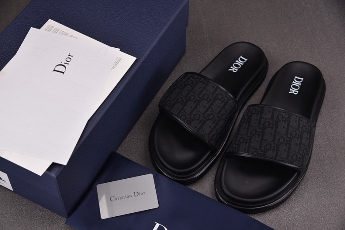 DIOR SANDAL 05