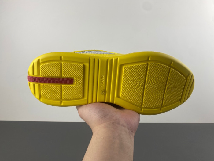 Prada 70